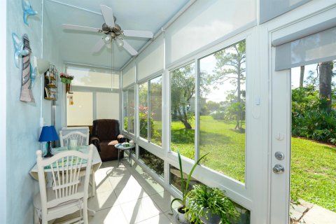 Condominio en Port St. Lucie, Florida, 2 dormitorios № 2078359