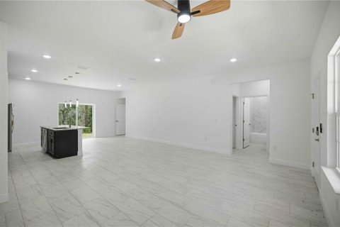 Купить виллу или дом в Даннеллон, Флорида 3 комнаты, 143.53м2, № 2206523 - фото 4