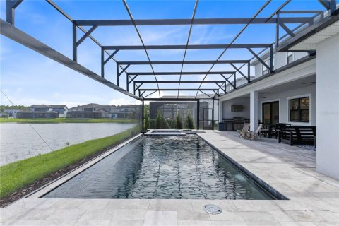 Villa ou maison à louer à Orlando, Floride: 6 chambres, 460.8 m2 № 2156331 - photo 2