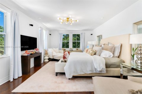 Casa en alquiler en Miami Beach, Florida, 6 dormitorios, 349.5 m2 № 2018305 - foto 23
