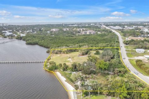 Terreno en venta en Punta Gorda, Florida № 1552353 - foto 3