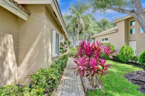House in Pembroke Pines, Florida 3 bedrooms, 120.03 sq.m. № 1862919 - photo 4