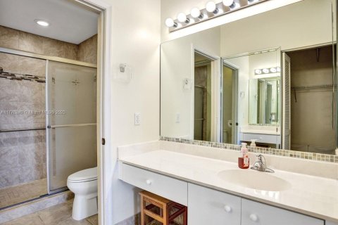 House in Pembroke Pines, Florida 3 bedrooms, 120.03 sq.m. № 1862919 - photo 11