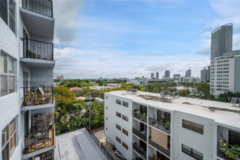 Condominio en venta en Miami Beach, Florida, 1 dormitorio, 53.98 m2 № 1987858 - foto 17
