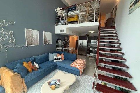 Condo in Miami, Florida, 1 bedroom  № 2003127