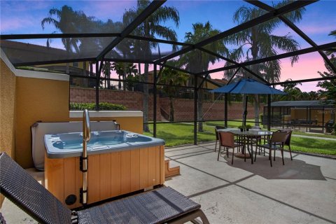Touwnhouse à vendre à Kissimmee, Floride: 3 chambres, 136.57 m2 № 1821315 - photo 2