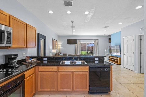 Touwnhouse à vendre à Kissimmee, Floride: 3 chambres, 136.57 m2 № 1821315 - photo 4