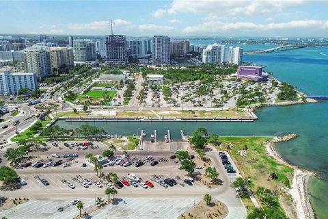 Propiedad comercial en venta en Sarasota, Florida, 348.38 m2 № 2208766 - foto 13