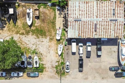 Propiedad comercial en venta en Sarasota, Florida, 348.38 m2 № 2208766 - foto 9