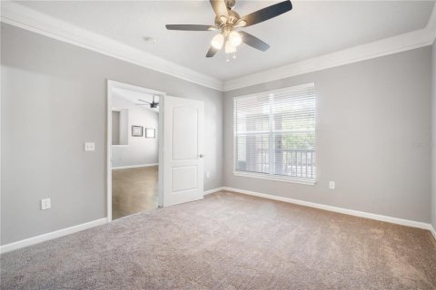 Condo in Tampa, Florida, 2 bedrooms  № 1717255 - photo 18