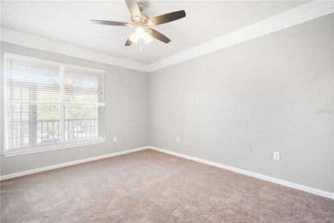Condo in Tampa, Florida, 2 bedrooms  № 1717255 - photo 17