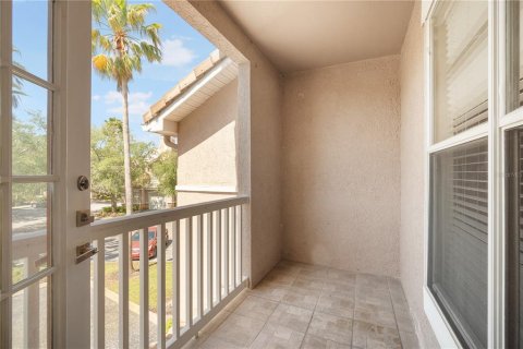 Condo in Tampa, Florida, 2 bedrooms  № 1717255 - photo 22