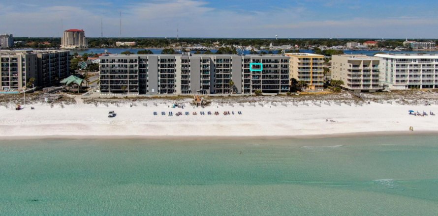 Condo in Fort Walton Beach, Florida, 1 bedroom  № 559965