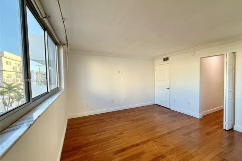 Copropriété à vendre à Miami Beach, Floride: 2 chambres, 88.26 m2 № 2031388 - photo 26
