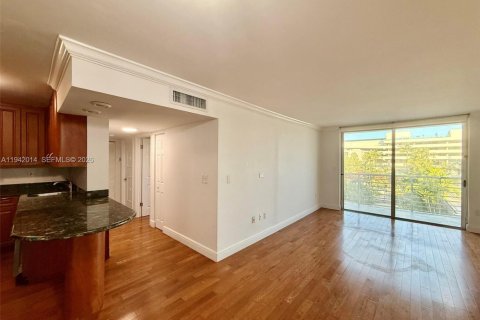 Copropriété à vendre à Miami Beach, Floride: 2 chambres, 88.26 m2 № 2031388 - photo 18