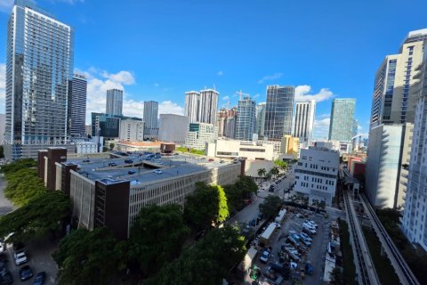 Condo in Miami, Florida, 1 bedroom  № 1950823 - photo 9