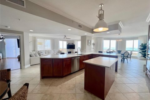 Condo in Hutchinson Island South, Florida, 3 bedrooms  № 1716476 - photo 19