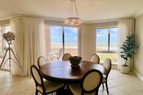 Condo in Hutchinson Island South, Florida, 3 bedrooms  № 1716476 - photo 14