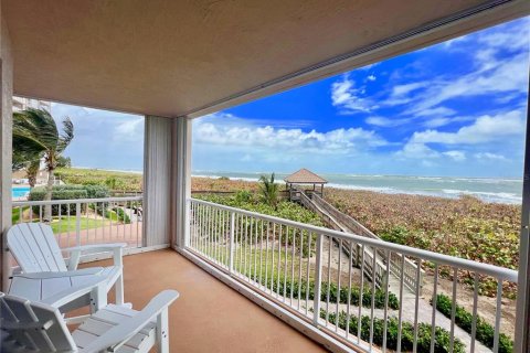 Condo in Hutchinson Island South, Florida, 3 bedrooms  № 1716476 - photo 9
