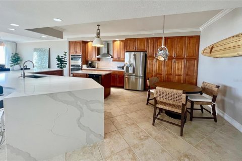 Condo in Hutchinson Island South, Florida, 3 bedrooms  № 1716476 - photo 18