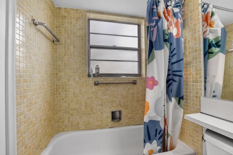 Copropriété à vendre à Deerfield Beach, Floride: 1 chambre, 65.31 m2 № 2147131 - photo 16