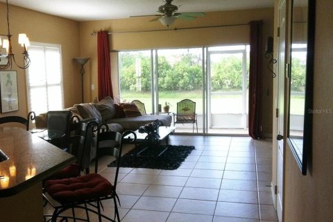 Townhouse in Winter Garden, Florida 3 bedrooms, 125.14 sq.m. № 1855765 - photo 6
