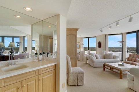 Condo in Jupiter, Florida, 3 bedrooms  № 2182987 - photo 5