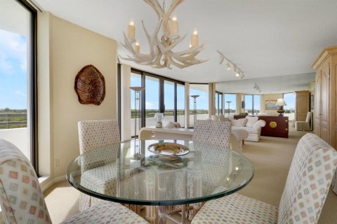 Condo in Jupiter, Florida, 3 bedrooms  № 2182987 - photo 14
