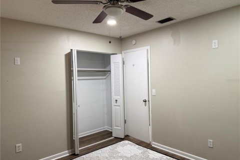 Villa ou maison à vendre à Tampa, Floride: 3 chambres, 123.93 m2 № 2314175 - photo 10