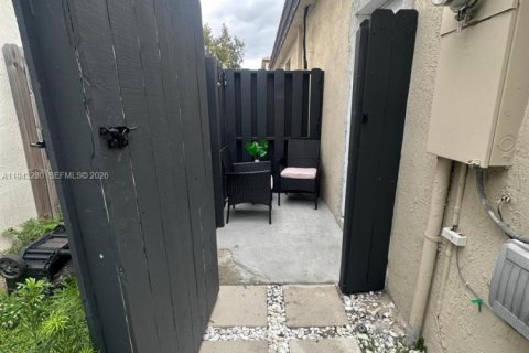 Appartement à louer à Homestead, Floride: 1 chambre № 1999546 - photo 5