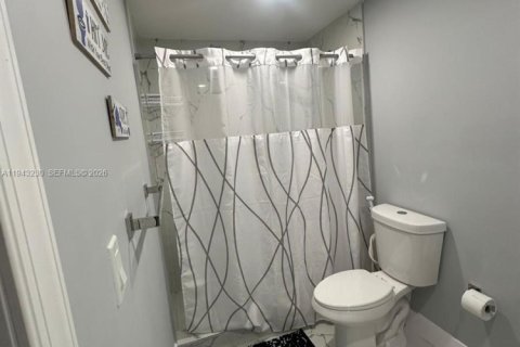 Appartement à louer à Homestead, Floride: 1 chambre № 1999546 - photo 2