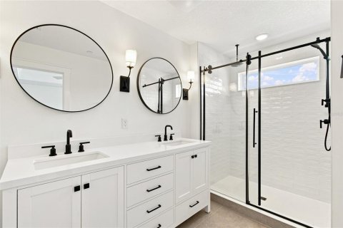 Townhouse in Oviedo, Florida 4 bedrooms, 188.13 sq.m. № 2416874 - photo 25
