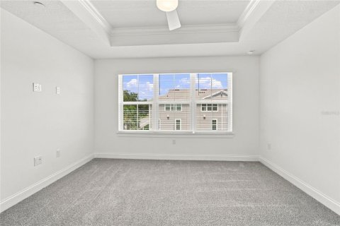 Townhouse in Oviedo, Florida 4 bedrooms, 188.13 sq.m. № 2416874 - photo 27