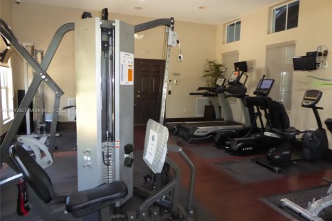 Touwnhouse à vendre à Homestead, Floride: 3 chambres, 147.16 m2 № 1977924 - photo 20