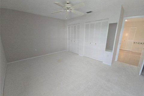 Condo in Bradenton, Florida, 2 bedrooms № 2236386 - photo 18