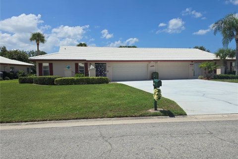 Condominio en Bradenton, Florida, 2 dormitorios  № 2236386