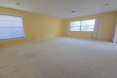 Condo in Bradenton, Florida, 2 bedrooms № 2236386 - photo 13