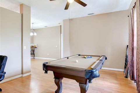 Casa en venta en Deltona, Florida, 4 dormitorios, 209.77 m2 № 2312436 - foto 9