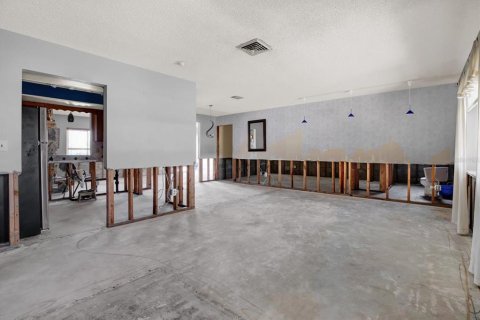 Villa ou maison à vendre à Seminole, Floride: 3 chambres, 165.55 m2 № 1725329 - photo 4