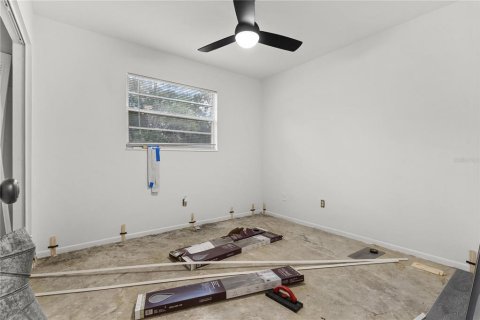 House in Gainesville, Florida 3 bedrooms, 98.1 sq.m. № 2202908 - photo 14