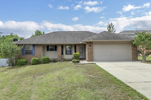 Casa en alquiler en Crestview, Florida, 3 dormitorios, 149.39 m2 № 561517 - foto 1