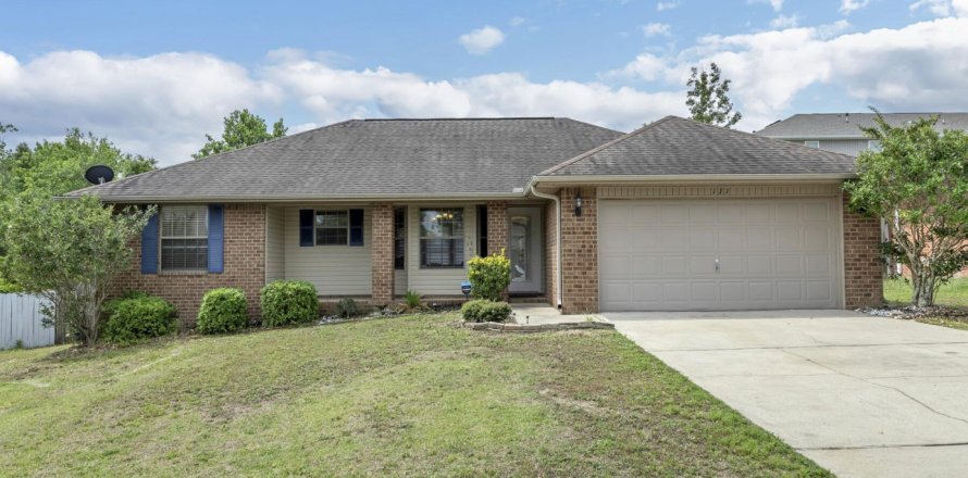 Villa ou maison à Crestview, Floride 3 chambres, 149.39 m2 № 561517
