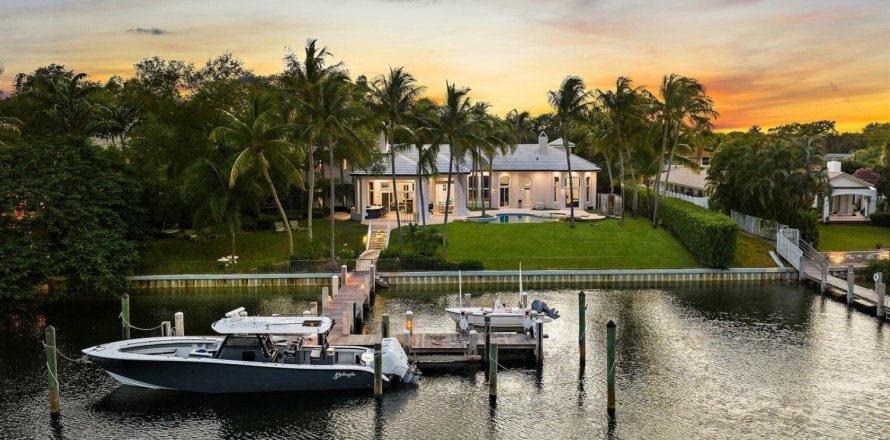 Villa ou maison à Palm Beach Gardens, Floride 6 chambres, 683.85 m2 № 2323704