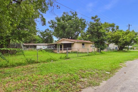 House in Lakeland, Florida 4 bedrooms, 111.48 sq.m. № 1837549 - photo 30