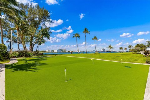 Condominio en alquiler en Fort Lauderdale, Florida, 1 dormitorio, 83.61 m2 № 2057441 - foto 15