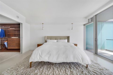 Copropriété à louer à Bal Harbour, Floride: 2 chambres, 234.67 m2 № 1768227 - photo 24
