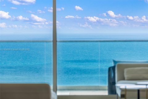 Copropriété à louer à Bal Harbour, Floride: 2 chambres, 234.67 m2 № 1768227 - photo 10