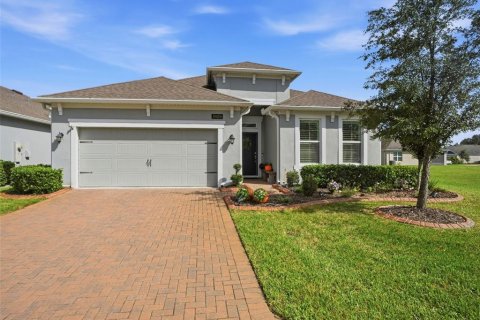 House in Brooksville, Florida 2 bedrooms, 185.9 sq.m. № 2429593