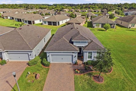 House in Brooksville, Florida 2 bedrooms, 185.9 sq.m. № 2429593 - photo 2