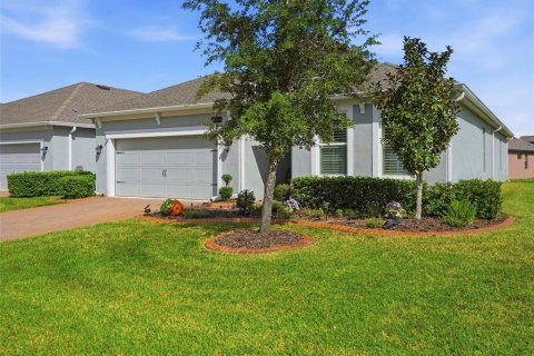 House in Brooksville, Florida 2 bedrooms, 185.9 sq.m. № 2429593 - photo 3